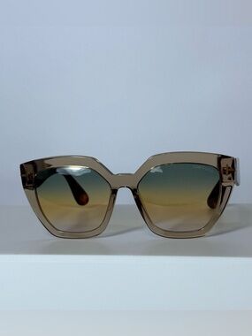 Tom Ford Women’s Brown Gradient Cat-Eye Sunglasses